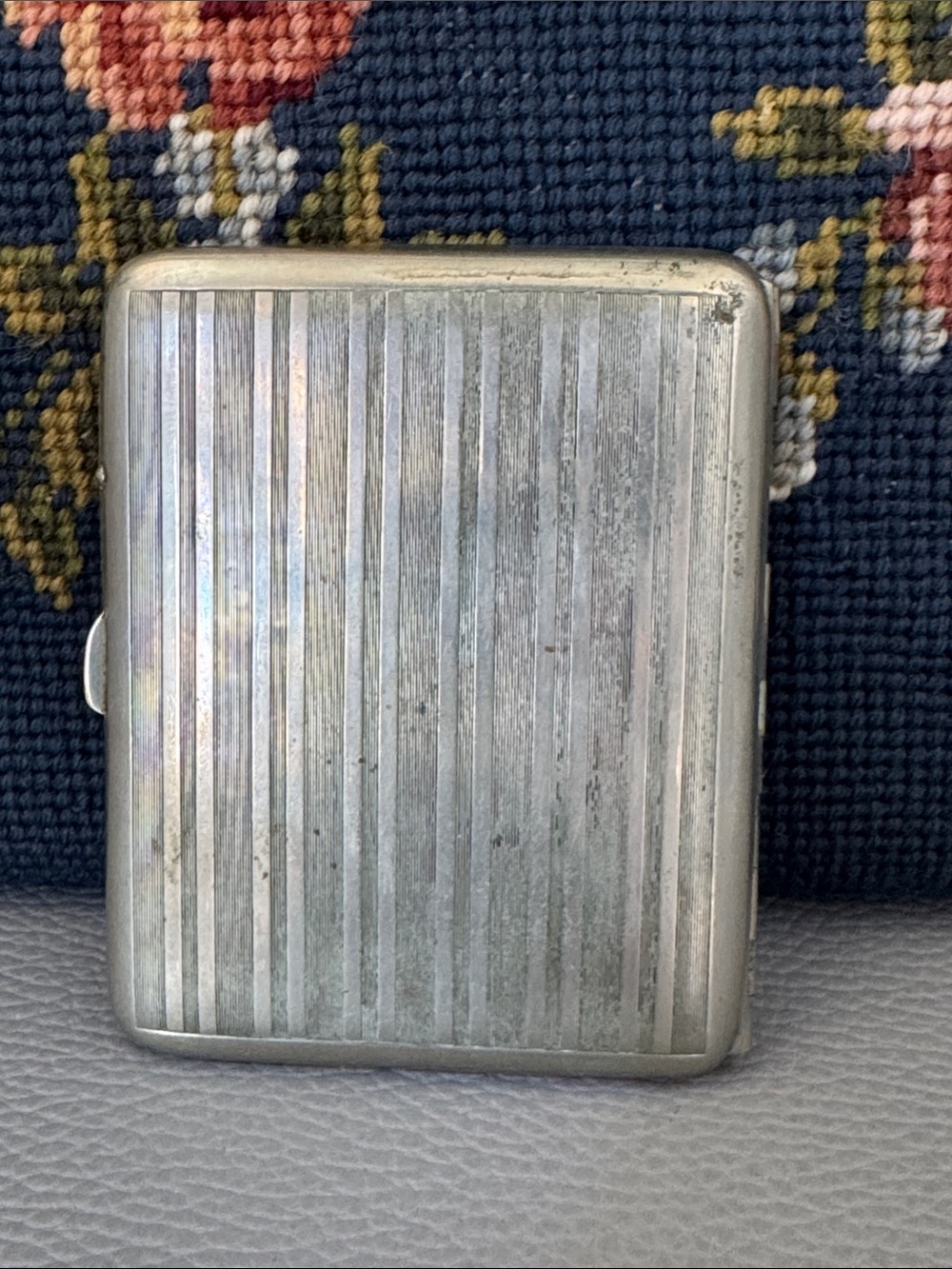 VINTAGE KLEVER KASE ART DECO NICKEL SILVER CIGARETTE CASE 1940’s - Picture 4 of 11
